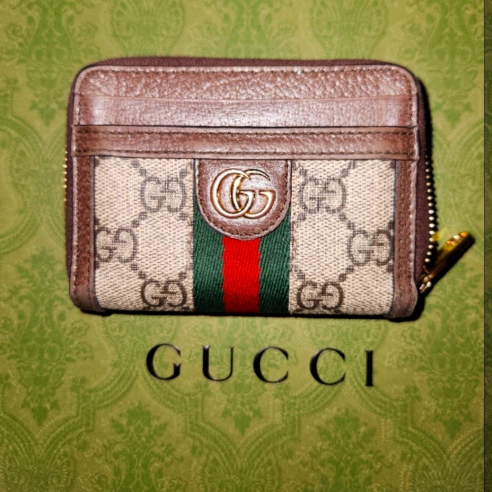 Gucci wallet